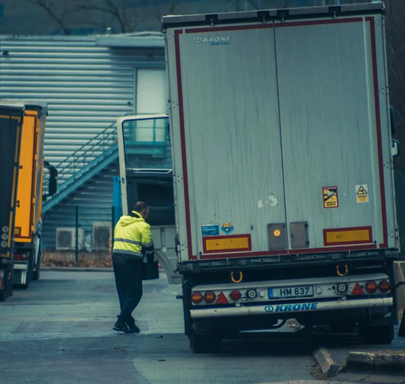 When the Truck Shows Up Late: Putting a Real Dollar Figure on Freight Delays